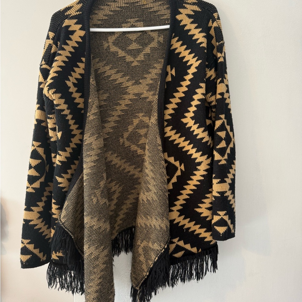 Tribal Patterned Fringe Cardigan